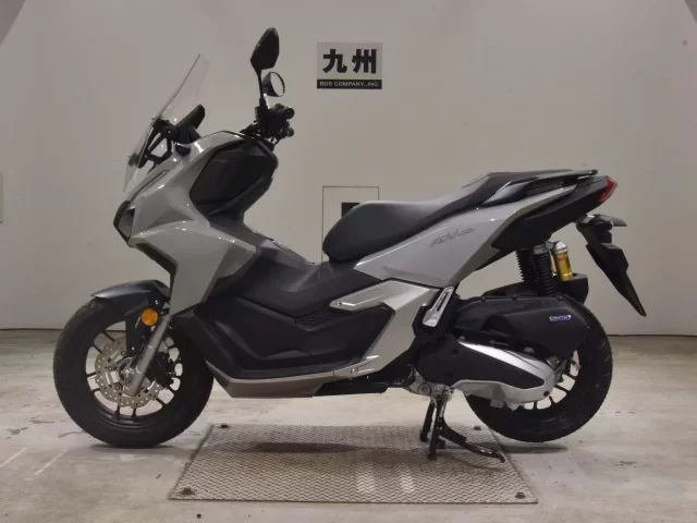 Honda ADV160