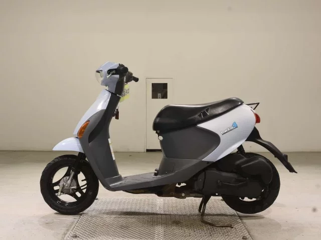 Suzuki LET S4