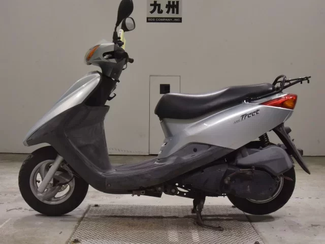 Yamaha AXIS125