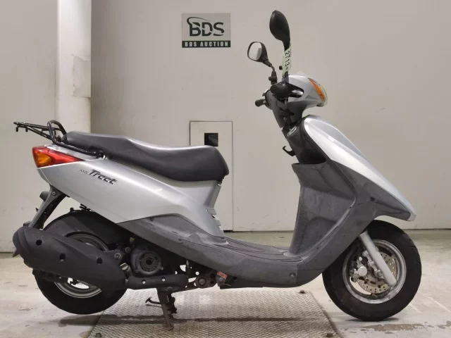 Yamaha AXIS125