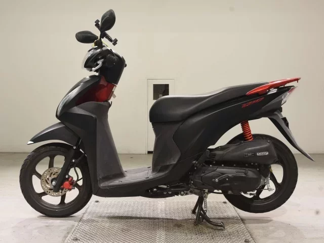 Honda DIO110-2