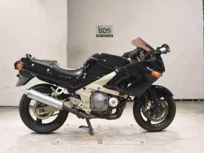 Kawasaki ZZR400-2