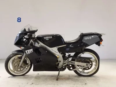 Yamaha TZR250-3 SHO LOUIS NOT EQUIPPED