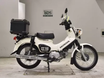 Honda CROSS CUB 110-2