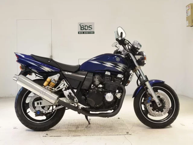 Yamaha XJR400R-3