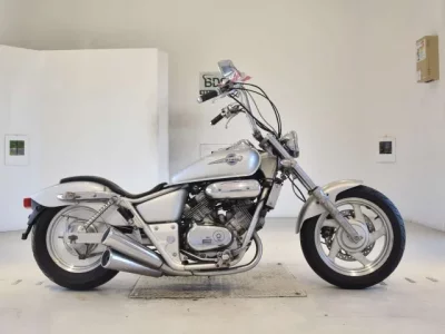 Honda MAGNA 250