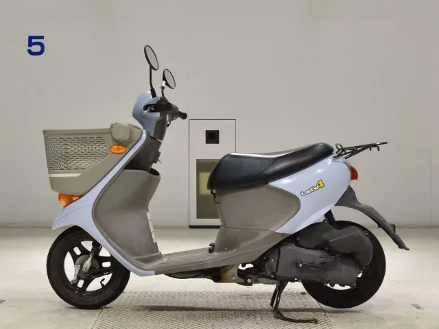Suzuki LET S4