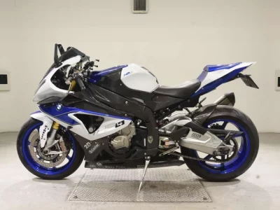 BMW BMW HP4  с аукциона в Японии