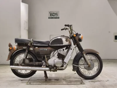Suzuki K125