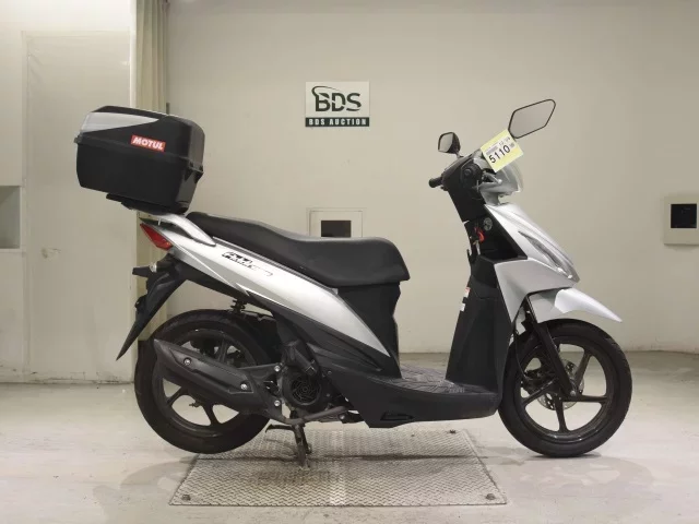 Suzuki ADDRESS110-2