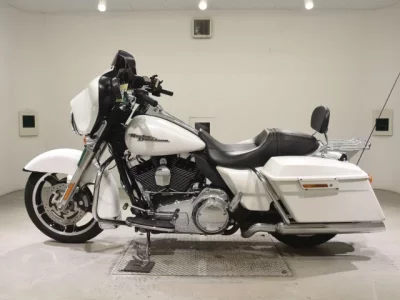 Harley-Davidson HARLEY FLHX1580  с аукциона в Японии