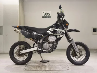 Kawasaki D-TRACKER