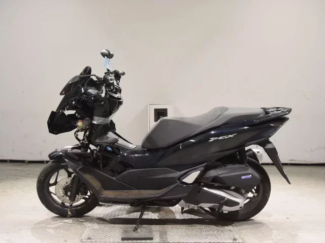 Honda PCX125-4