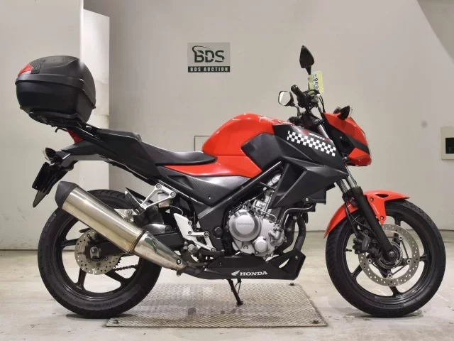 Honda CB250FA лот № 2698 оценка 5  с аукциона в Японии