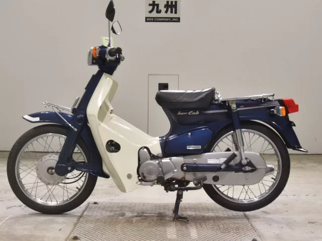 Honda C90