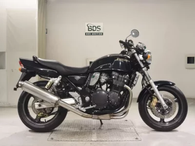 Suzuki INAZUMA 400  с аукциона в Японии