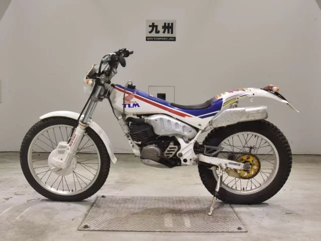 Honda TLM220R SHO LOUIS NOT EQUIPPED