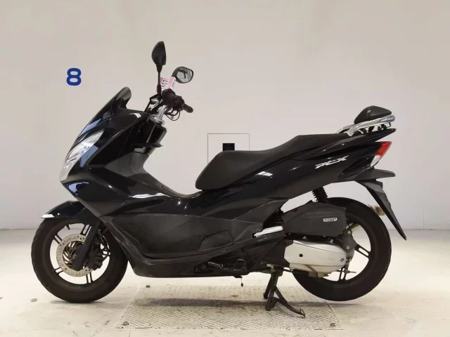 Honda PCX125-2