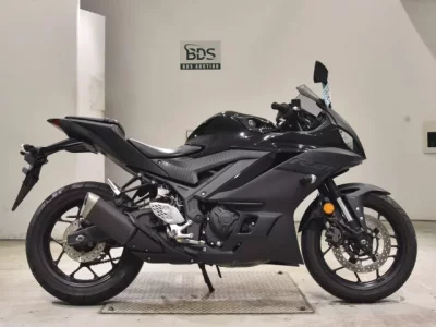 Yamaha YZF-R25A