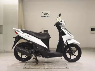 Suzuki ADDRESS110-2