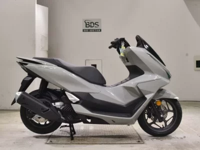 Honda PCX125-4
