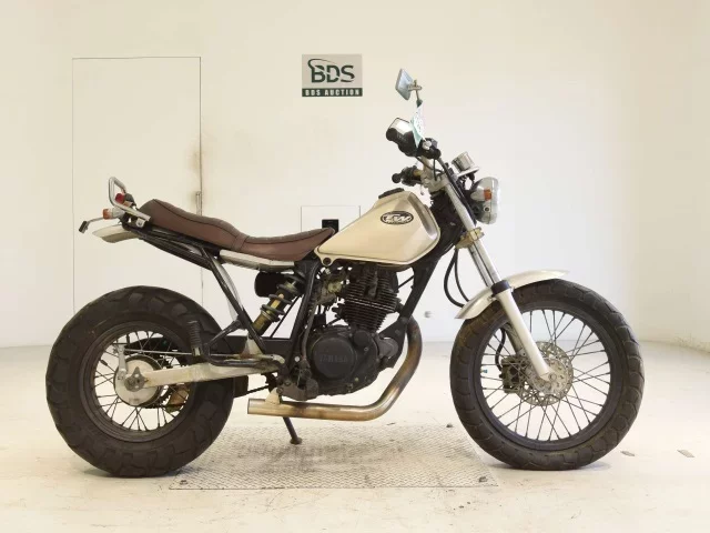 Yamaha TW200-2