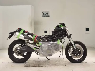 Ducati DUCATI MONSTER 696