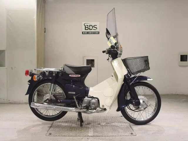 Honda C90
