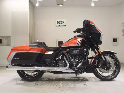 Harley-Davidson HARLEY FLHXSE1980CVO  с аукциона в Японии