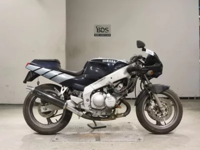 Yamaha FZR250R-1 SHO LOUIS NOT EQUIPPED
