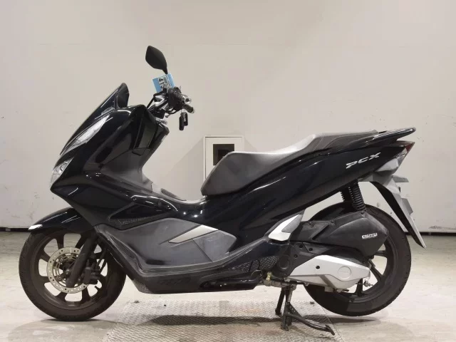 Honda PCX125-3