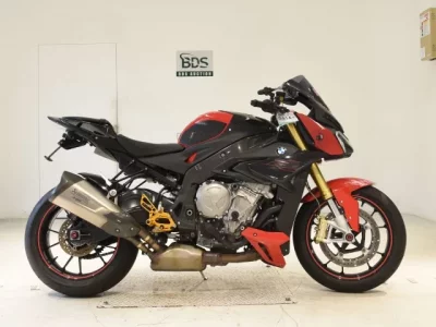 BMW BMW S1000R