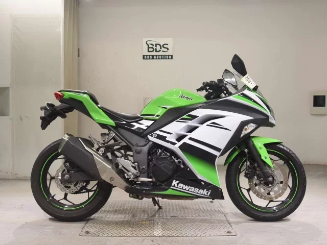 Kawasaki NINJA250ABS лот № 7531 оценка 4  с аукциона в Японии
