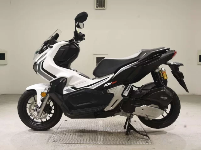 Honda ADV150