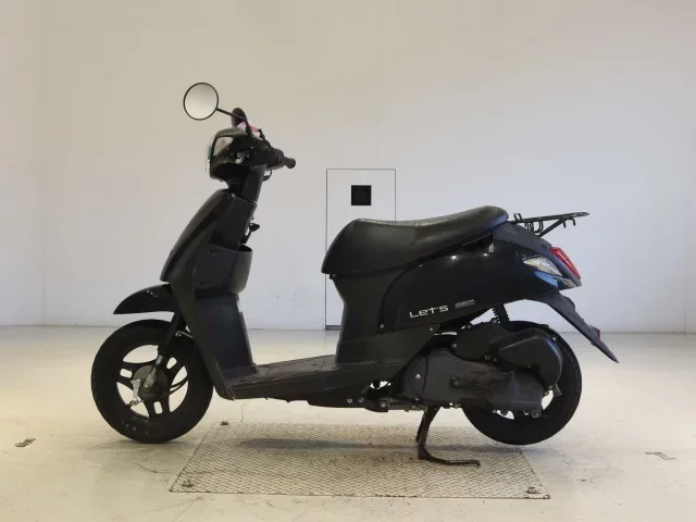 Suzuki LET S
