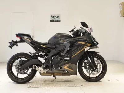 Kawasaki ZX-25R