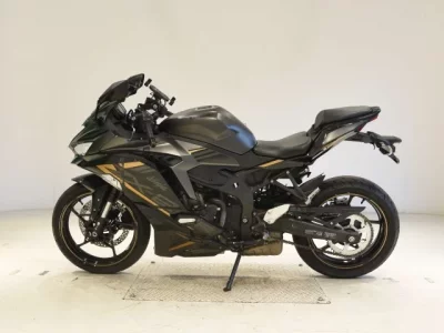 Kawasaki ZX-25R