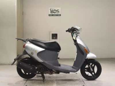 Suzuki LET S4