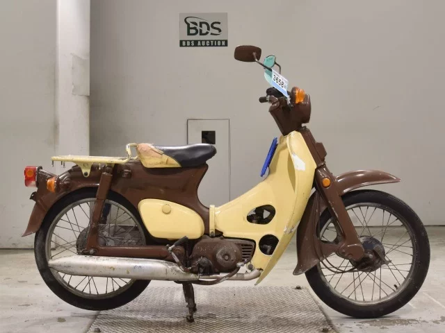 Honda C50