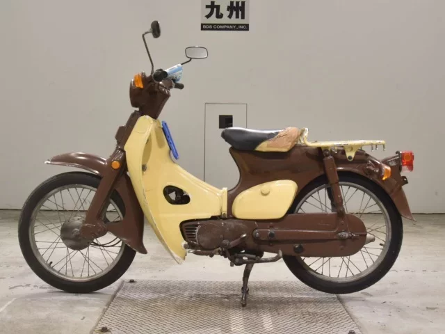 Honda C50