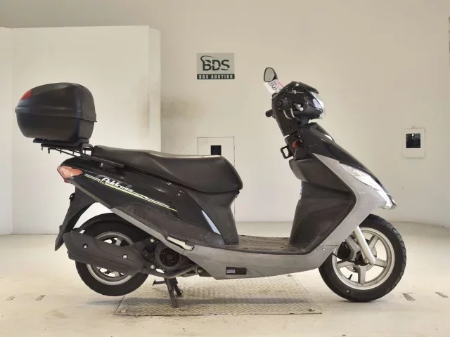 Suzuki ADDRESS V125
