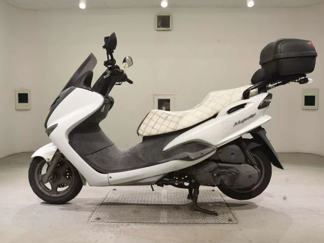 Yamaha MAJESTY 125FI