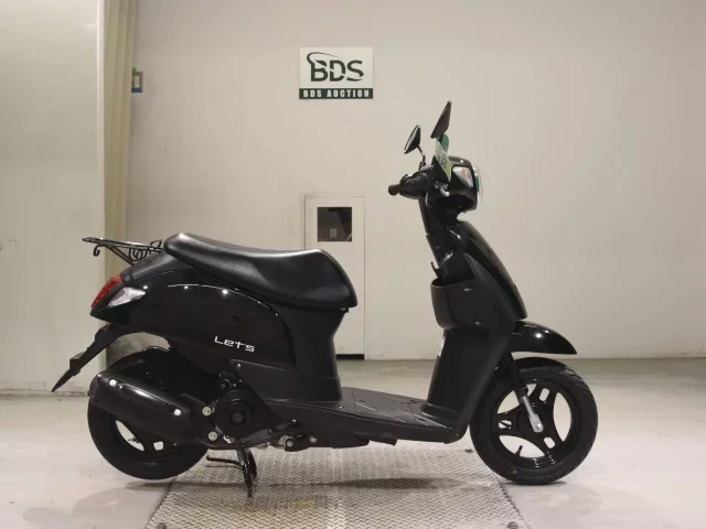 Suzuki LET S