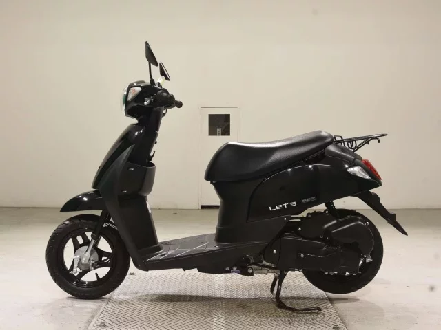 Suzuki LET S
