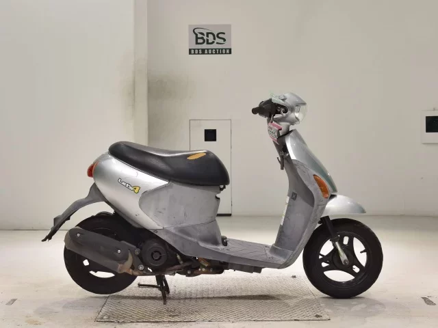 Suzuki LET S4