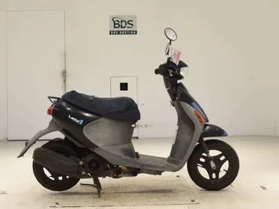 Suzuki LET S4