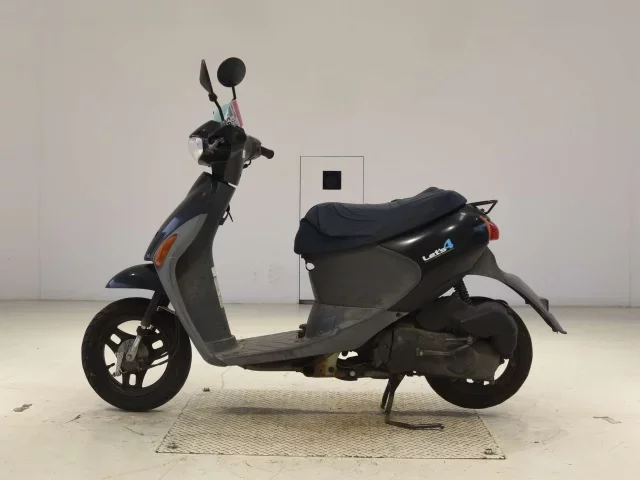 Suzuki LET S4
