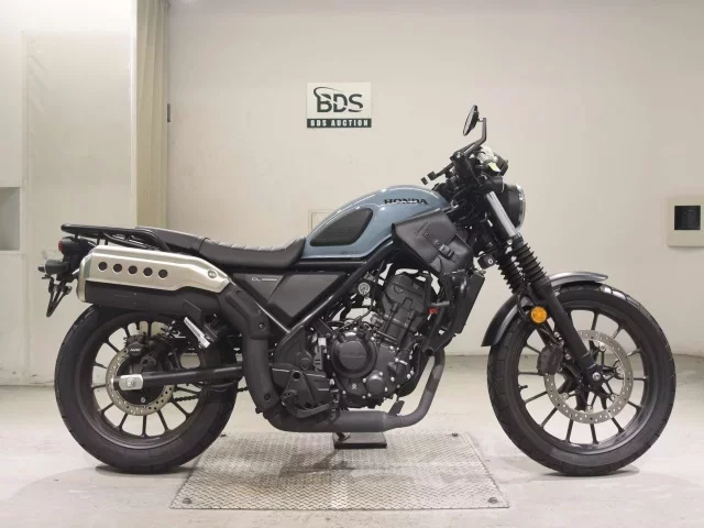 Honda CL250-2 лот № 7698 оценка 5  с аукциона в Японии