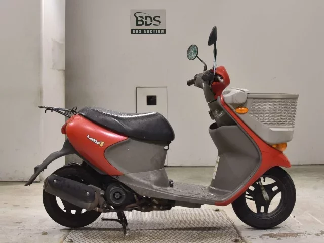Suzuki LET S4