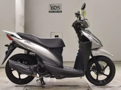 Suzuki ADDRESS110-2